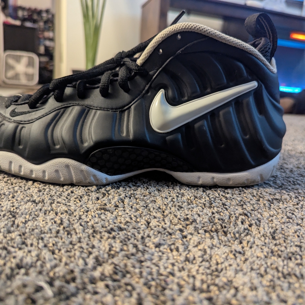 Nike Foamposite Dr Doom